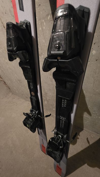 Ски SALOMON smax 08 AM.