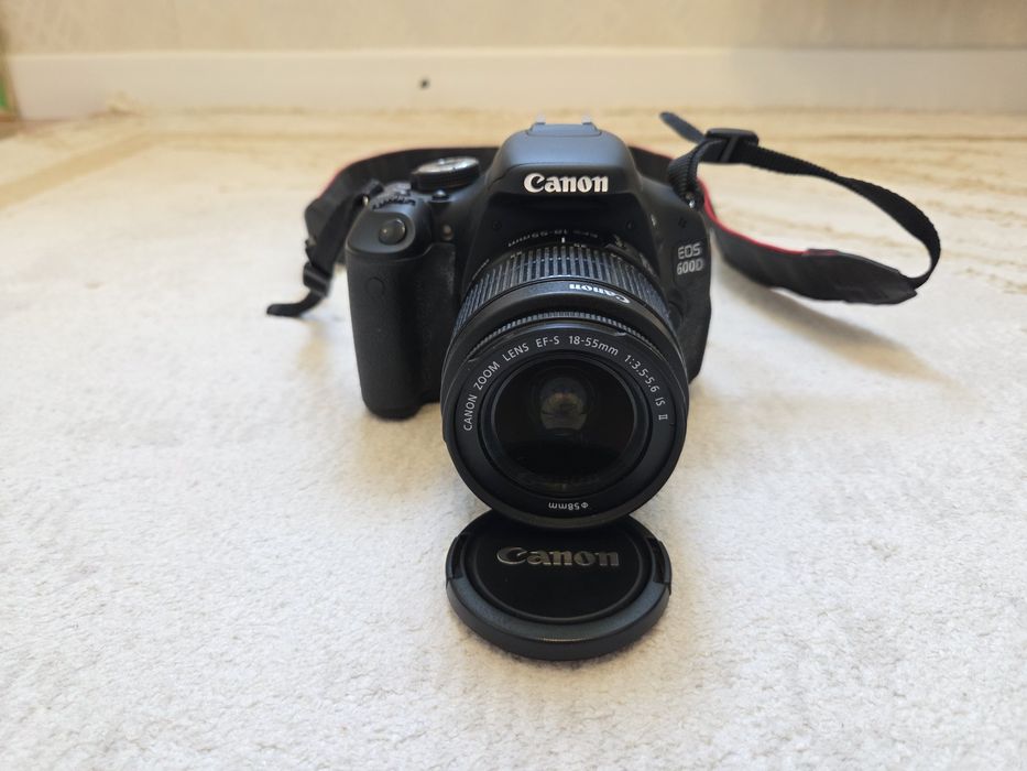 Фотоаппарат Canon 600D