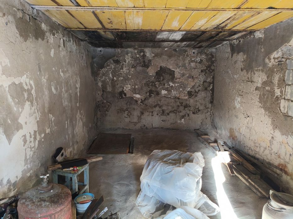 Продается гараж .