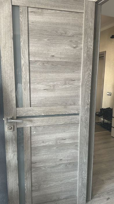 Продам межкомнатные двери в отличном состоянии.