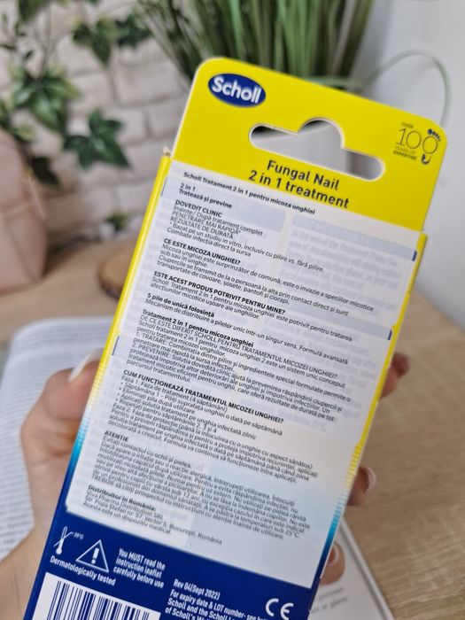 Pachet Scholl: Tratament Micoza Unghiei 2in1 + Plasturi Bătături, Noi