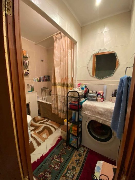 Продам трехкомнатную квартиру