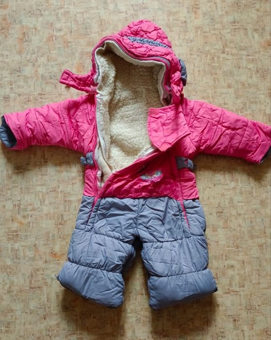 Комбинезон на девочку, размер 74