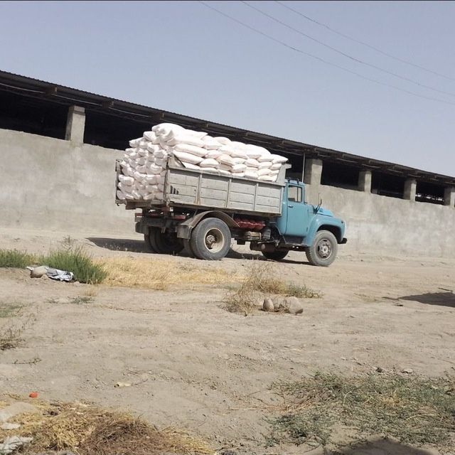 Zil samosval yili 1988 2 qavat rama satka mator gaz oʻrnatilgan