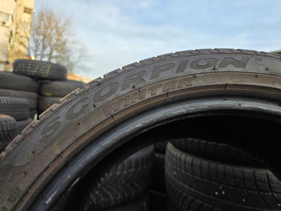 Зимни гуми пакет 245 45 20 и 275 40 20 - Pirelli