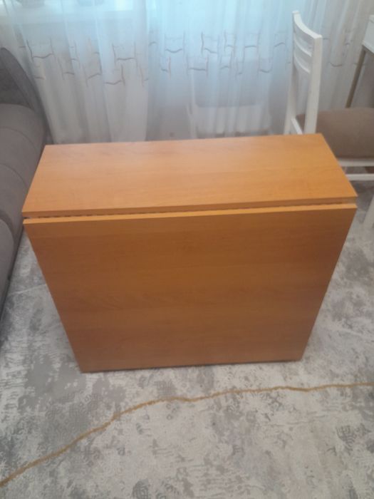 Продам стол книжка