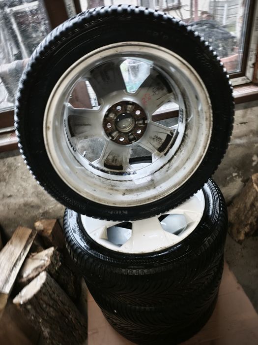 Гуми с джанти 17ки