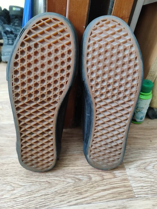 Продам кеды vans 39 размер