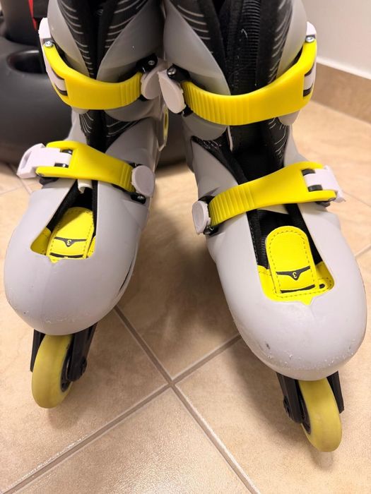 Продавам ролери за дете