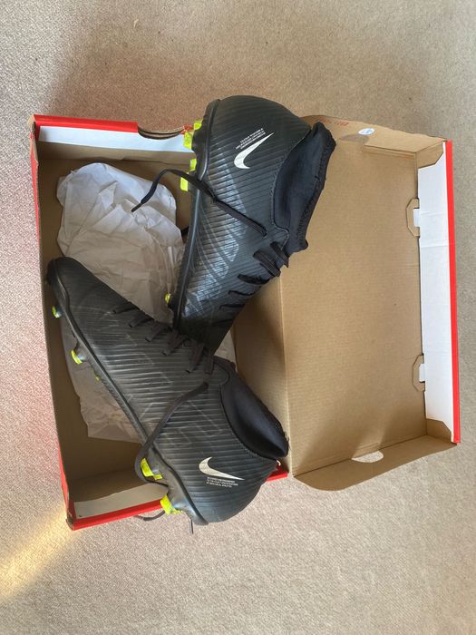 Калеври Nike Mercurial 43