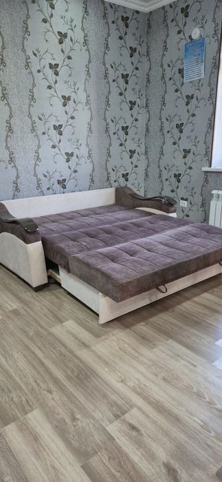 Продам диван-кровать б/у.