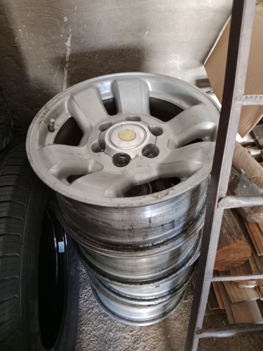 Продам диски R16 на любой джип 6 болтовый