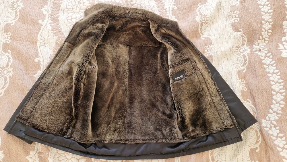 Продам кожаную куртку