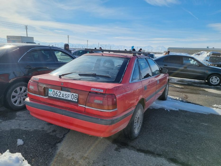 Мазда 626,машина