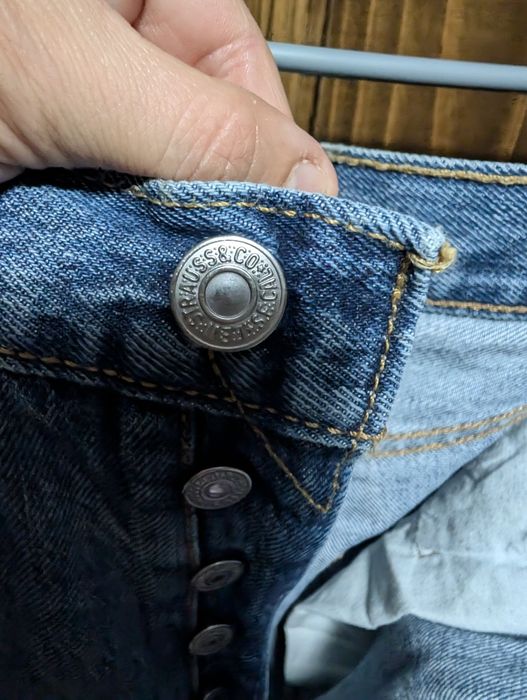 Blugi bărbați, levis