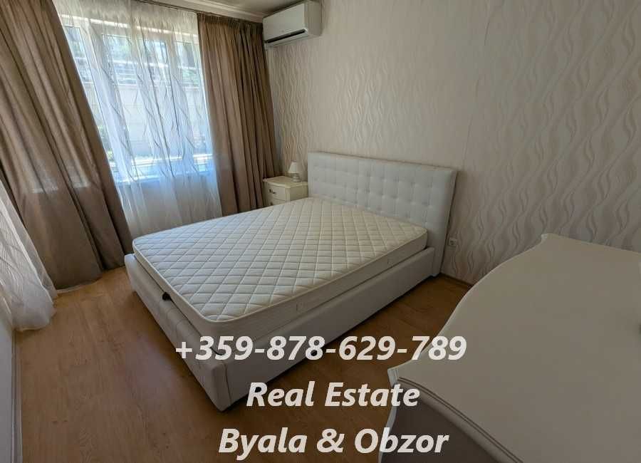 Продава се Четиристаен апартамент в Бяла - 140 кв.м за 822 €/кв.м - Снимка #15