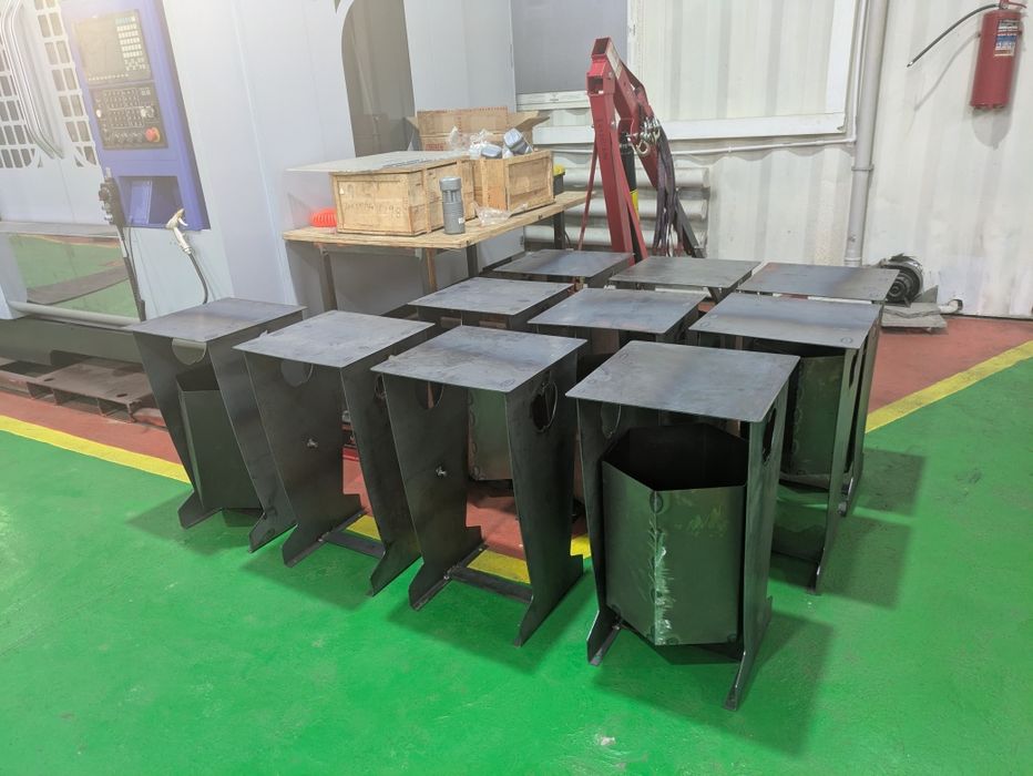 Урны уличные мусорные баки