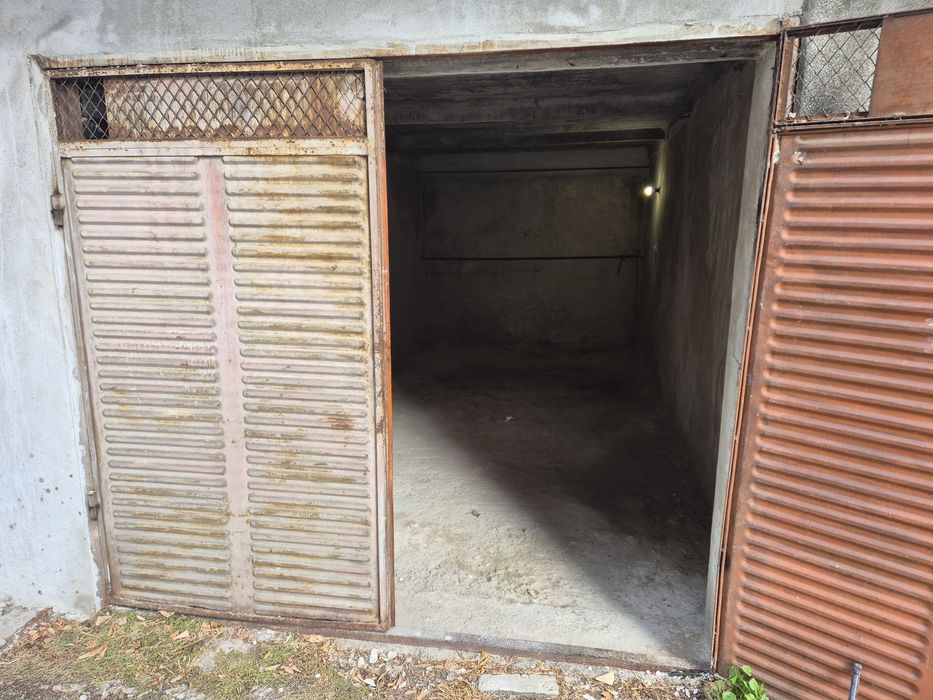 Дава се под наем Гараж / Паркомясто в Габрово, Младост - 20 кв.м за 51 € - Снимка #4