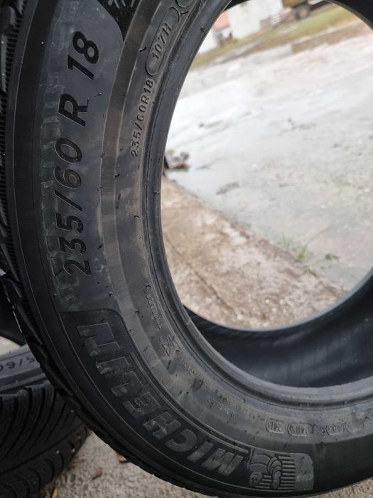 235/60R18 MICHELIN Pilot Alpin 5