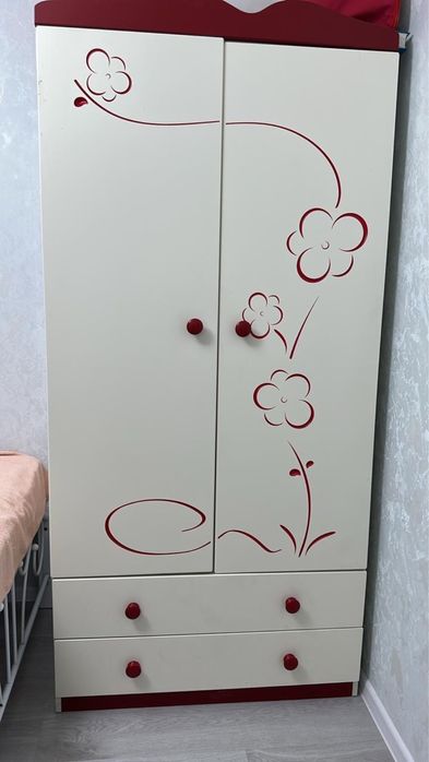 Продам шкаф детский
