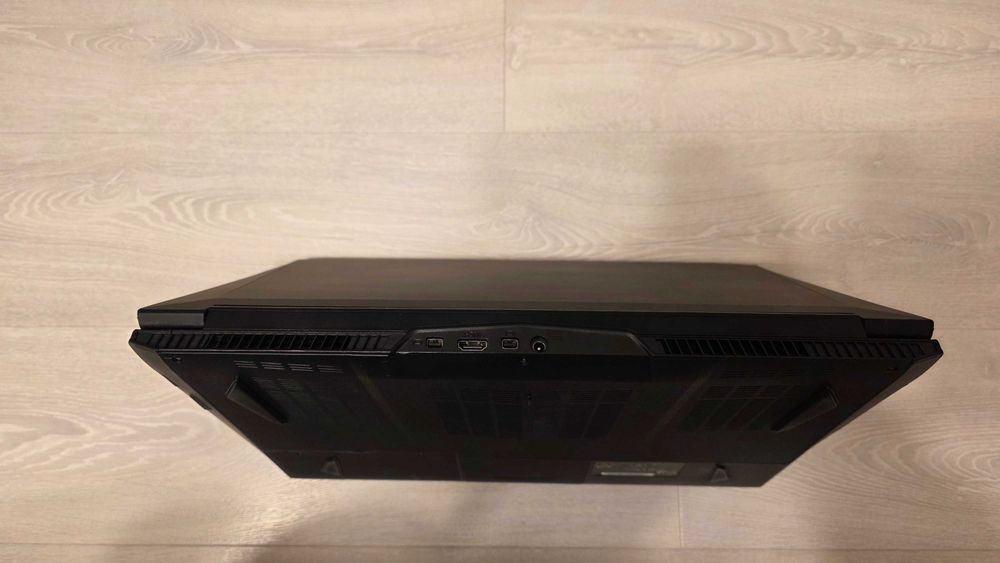 GAMING Clevo N170RF1 i7 16GB 256GB SSD 1TB HDD GTX 965m 4GB