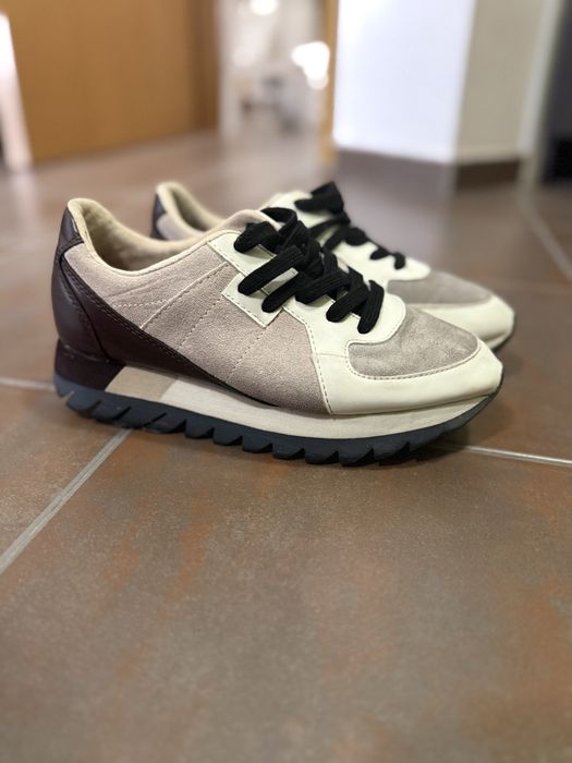 Маратонки Zara в бордо и нюд