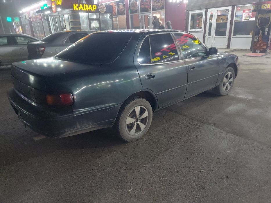 Срочна продам tayota camry