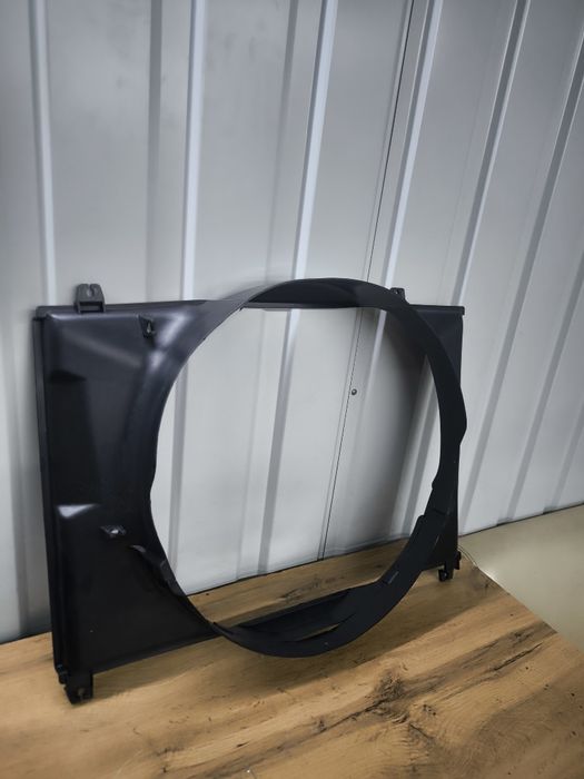 Диффузор радиатора на 6G72 Mitsubishi Montero Sport Challenge в Алматы