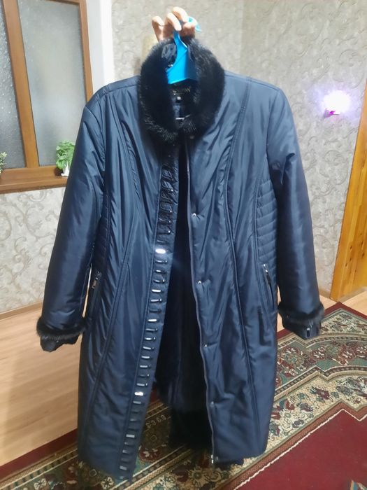 Куртка,плащёвка сатылады