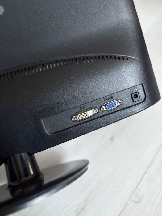 Monitor Philips 191EL – 19", LED, DVI & VGA – Stare foarte bună