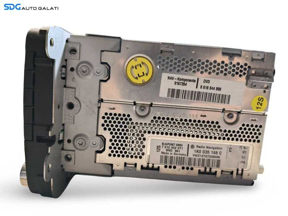 Unitate Radio CD Player Multimedia Navi Navigatie Map Volkswagen Golf 5 Plus 2004 - 2008 Cod 1K0035198C [LS0659]