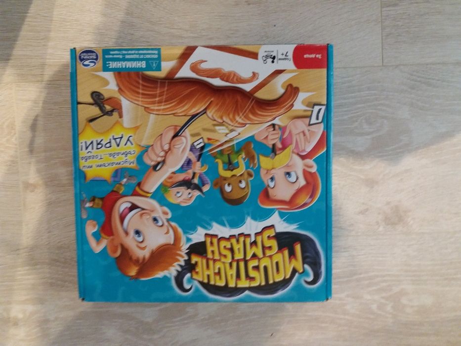 Коте Кити,автовоз с коли, моторист издаващ звуци и др.