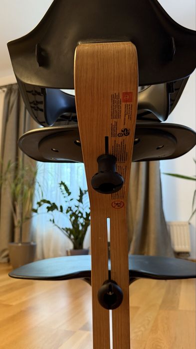 Scaun de masa Stokke Nomi