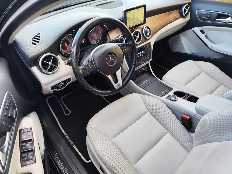 Mercedes GLA/AN 2013/Cutie AUTOMATA /2.2 LITRI Diesel 170 cp/EURO 6