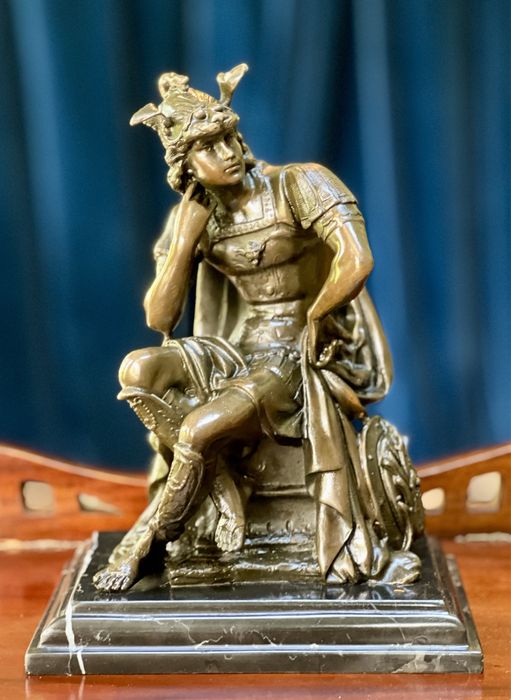 Statuetă Bronz *** vintage / antic / retro ***