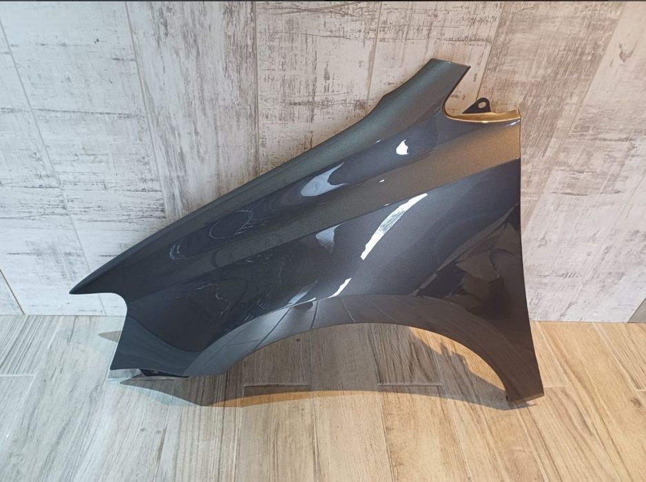 Aripa stanga fata NOUA vopsita gri LA7T VW Polo 9R 2009 - 2014 
V