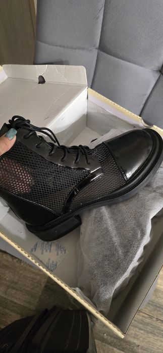 Продам, 39р. Новые.