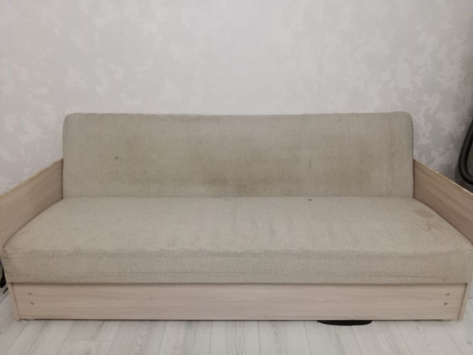 ұсталган диван сатылады