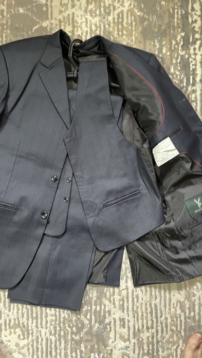 Кюстюм тройка мужской