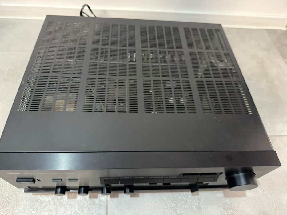 vand amplificator/statie YAMAHA AX-700 600W (sistem audio,muzica,casa)