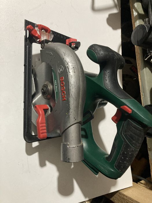 Fierastrau circular bosch PKS 18-Li doar Corp