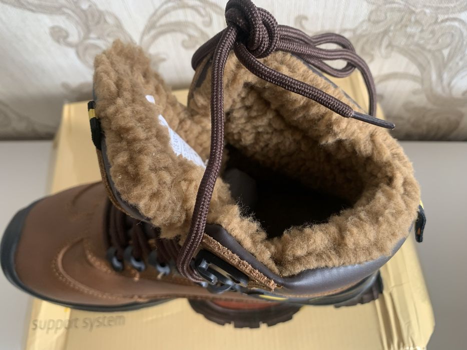 Ботинки сефти лето/зима