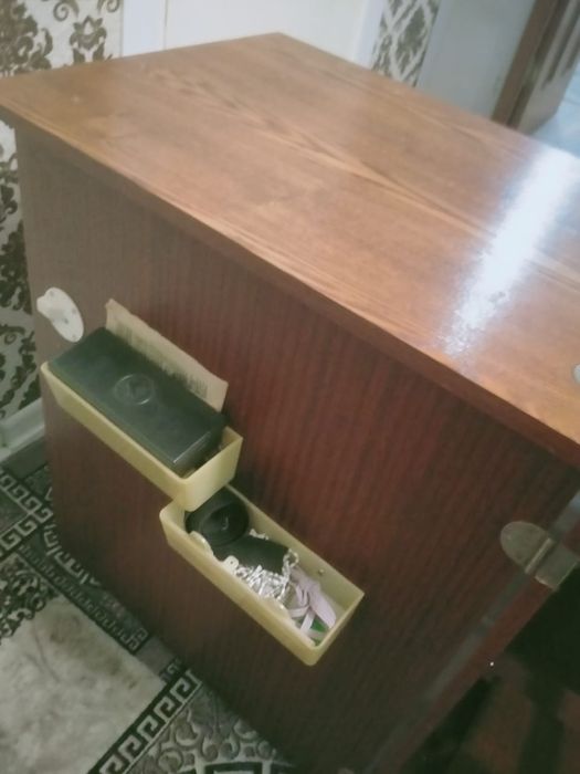 Продам швейную машинку