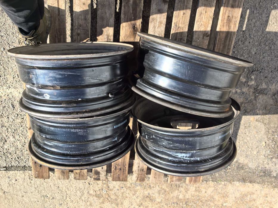 16 цола 5 х 108 мм Форд / Волво - 6,5 Инча / ЕТ 47,5 - МОЖЕ на бройка