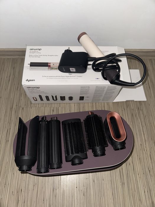 Dyson Airwrap Coanda 2x - Nou (folosit de 3 ori)