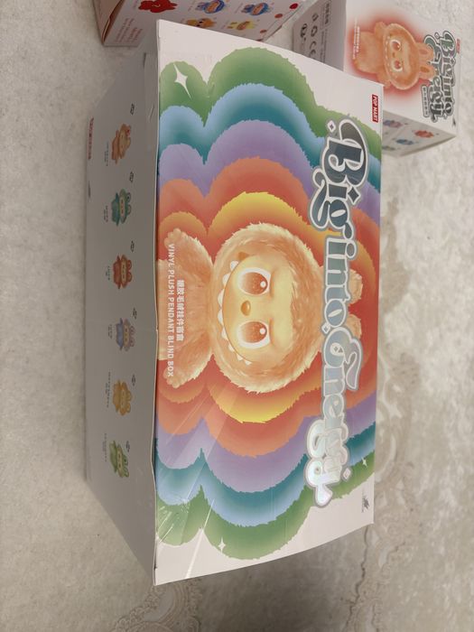 Vând Labubu Pop Mart ORIGINAL – Stoc limitat, preț negociabil!