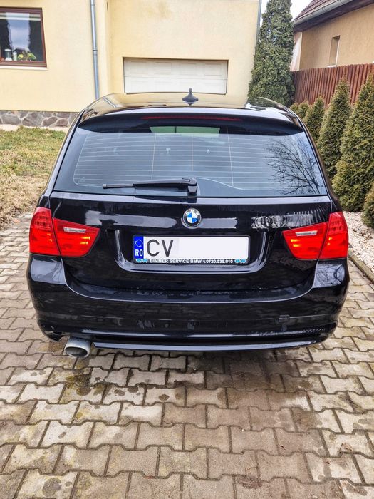 BMW 3 Series 2011 — imagine 5