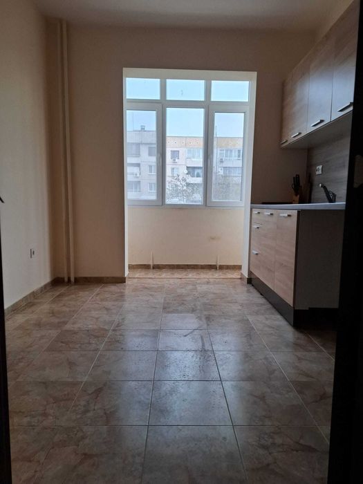 Продава се Тристаен апартамент в Пловдив, Христо Смирненски - 87 кв.м за 1426 €/кв.м - Снимка #5