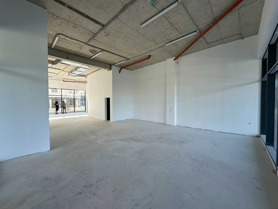 Дава се под наем Заведение в Пловдив, Христо Смирненски - 186 кв.м за 1674 € - Снимка #1