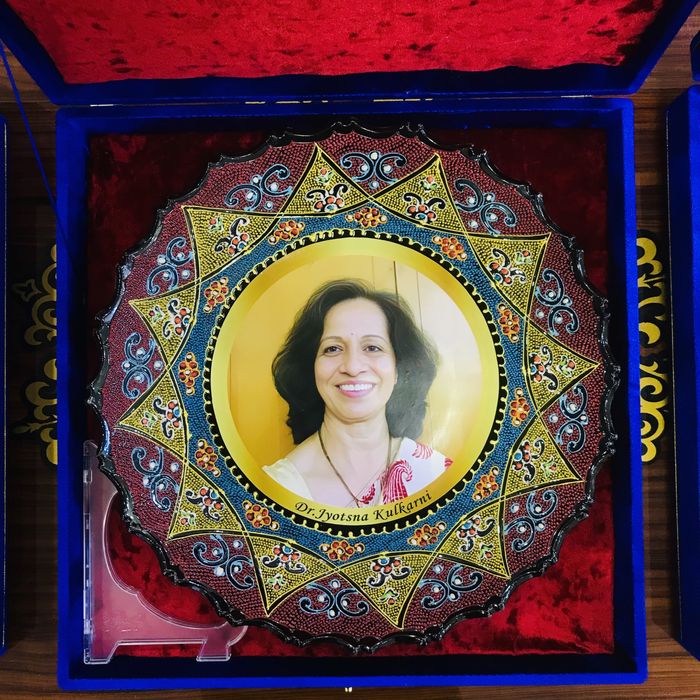 Sovga uchun rasmli laganlar